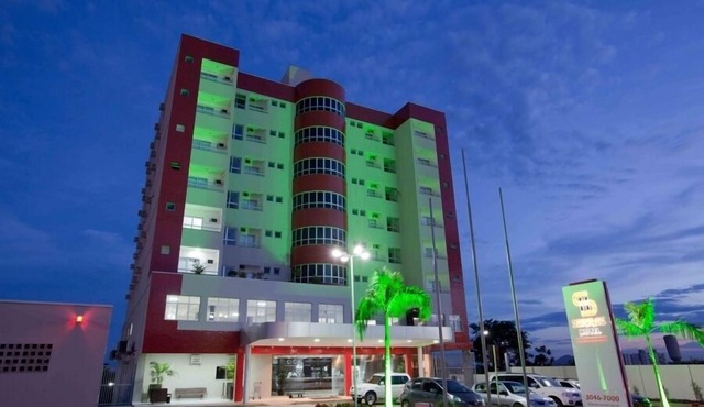 Serras Hotel