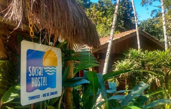 SH Hostel Trindade