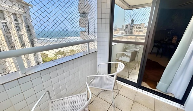 SHB - Beachfront: Apartment for Families