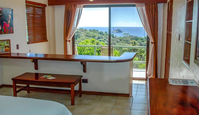 Si Como No Resort, Spa and Wildlife Refuge