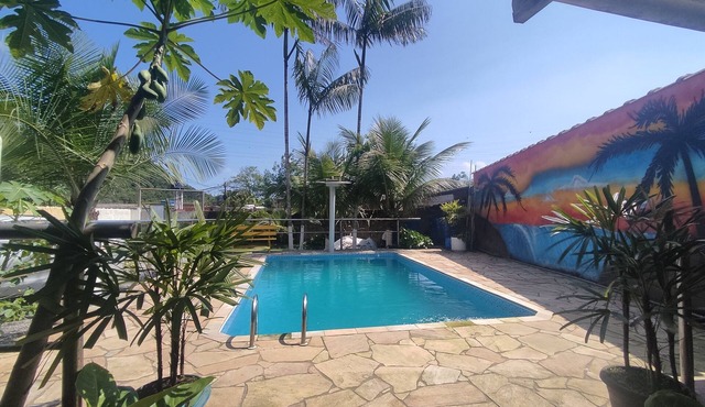 Sitio com fácil acesso as praias do Guarujá