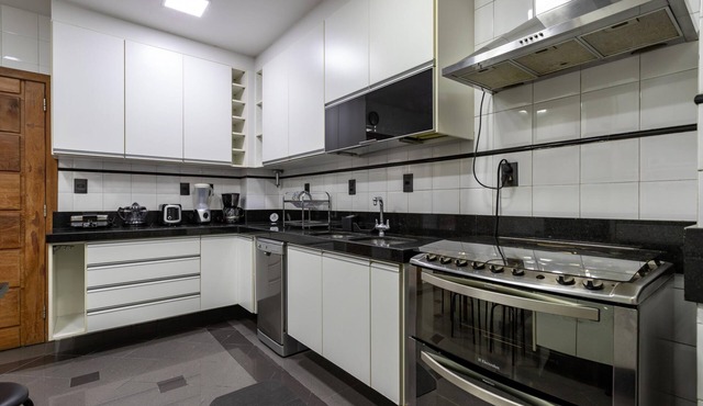 Sophisticated ideal for families in Botafogo | PB202B
