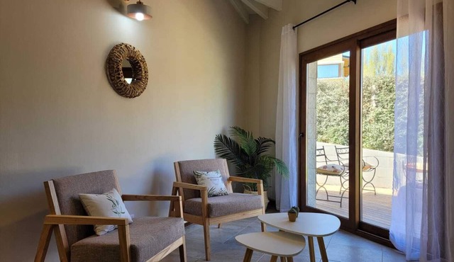 Southern airs. Minutes from Bariloche. Duplex on the ground floor with barbecue and parking