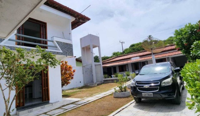 Spacious 5-bedroom house in charming Olivença with AC, WiFi