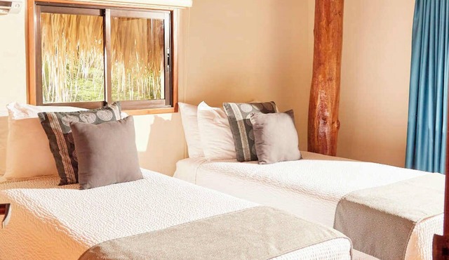 Spacious 6-bedroom bungalow in San Juan del Sur