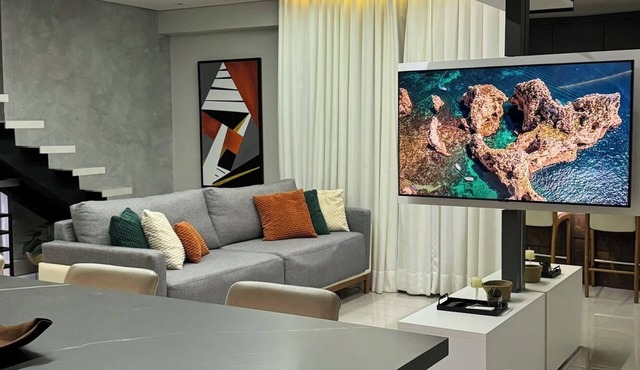 Spacious duplex in Bueno with private terrace and 2 parking spaces.