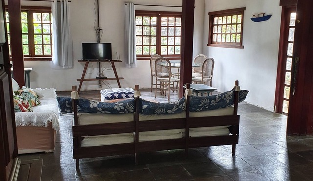 Spacious house in Geribá with pool near the beach.