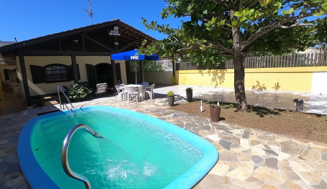Spacious house with pool near the beach.