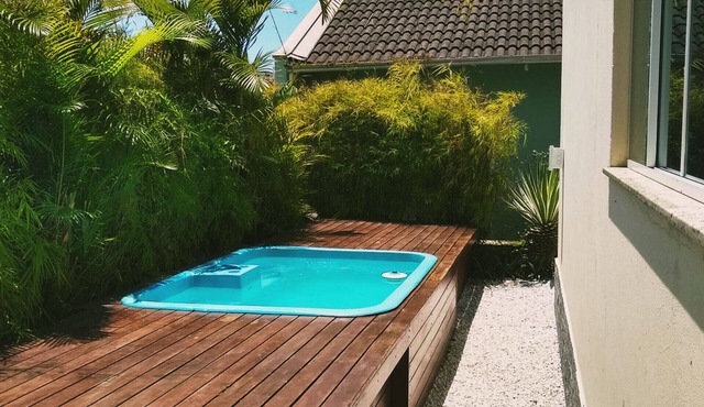 spacious townhouse, great location