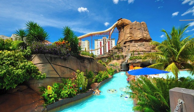 Spazzio diRoma Acqua Park Splash e Slide