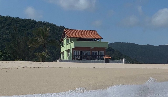 Spectacular ocean front property on a quiet beach one hour from Rio with pool
