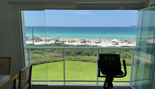 Spectacular two suites with sea view - MY01I