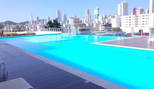 Spend your Holidays in a Club