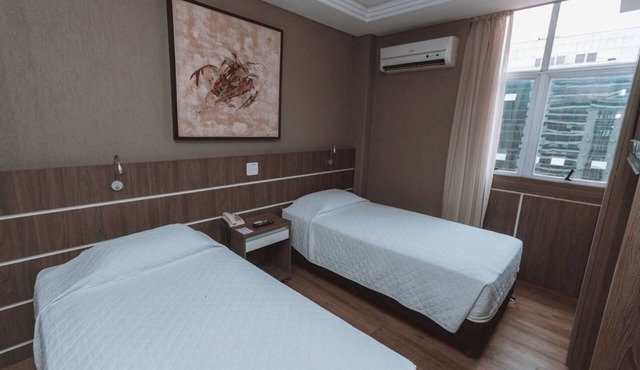 Stay in Modern Suite | Easy Access to Attractions