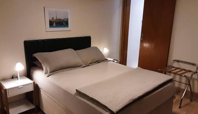 Studio 114-comfortable, practical and well located
