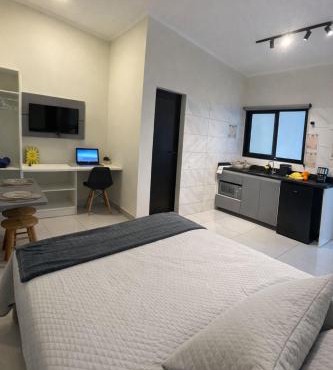 Studio 167 - Conforto perto da praia e ótima localização