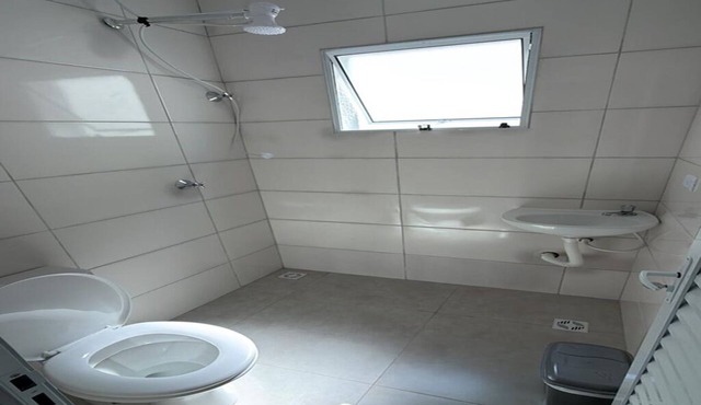 Studio apartment 5 minutes from Sesc beach in Bertioga-SP. Ideal for 3 people.