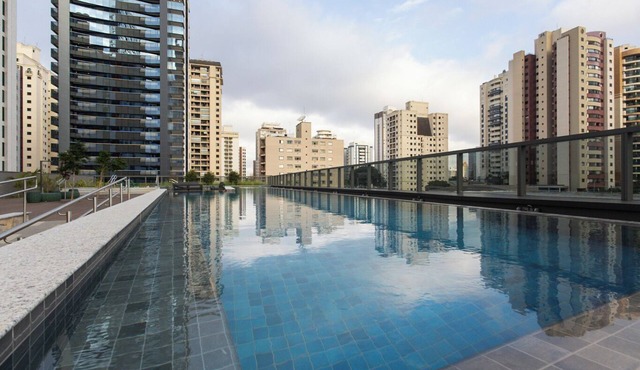 Studio c/piscina, Wi-Fi e ar na Vila Gomes Cardim