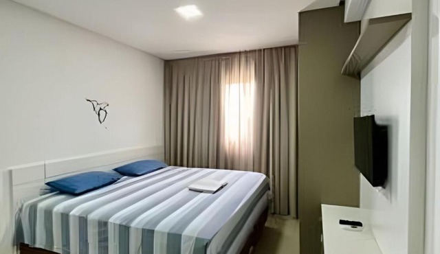 Studio cama king Size Westfit.
