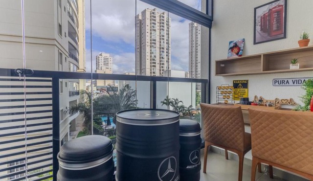 Studio com Academia a 700 m da Estacao da Lapa
