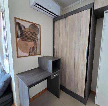 Studio Completo, Centro, Próximo a Hospitais, Vaga