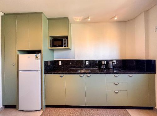 Studio Completo com Garagem | Ar-cond | Wi-Fi