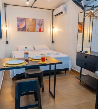 Studio Container - Conforto e Ótima Localização