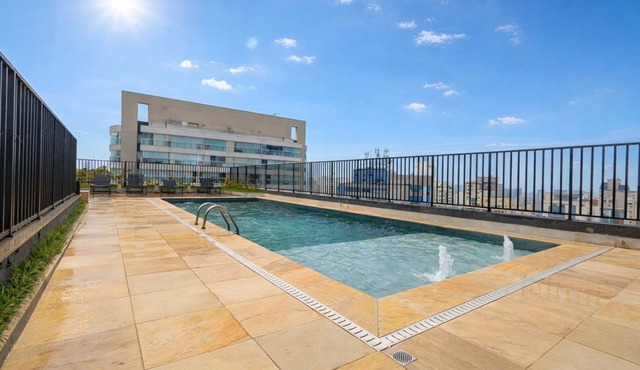 Studio de Alto Padrão com Piscina na Vila Mariana