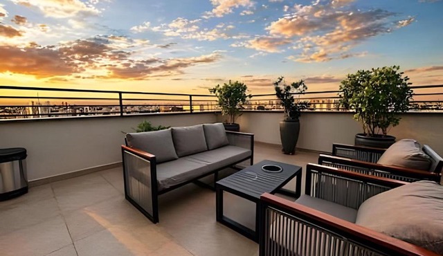 Studio Elegance com Vista Panorâmica para Cidade!
