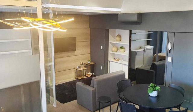 Studio, entire space, cozy and modern, close to everything!