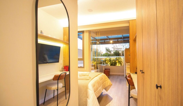Studio Garden, 10 steps from Alto da Boa Vista metro station.