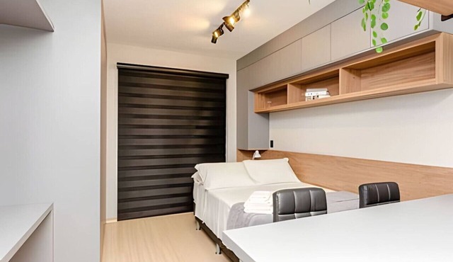 Studio incrível no condomínio clube sky Batel soho