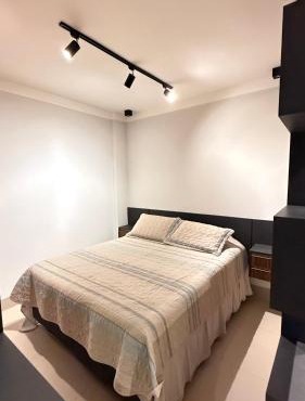 Studio Inn Black