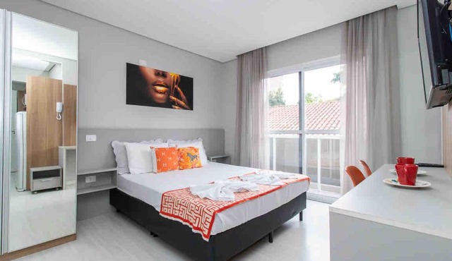 Studio lindamente decorado! Ideal para casal! 2