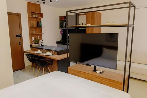 Studio Moderno com Internet e Garagem.