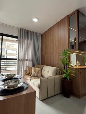 Studio moderno, rooftop com piscina, próx UFU