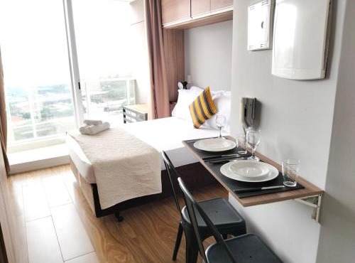 Studio urbano, piscina e academia, próx ao metrô