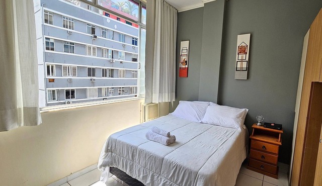 Studio w/AC | 5 min to Copacabana Beach