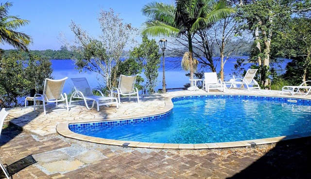 STUDIO WITH SAIBRO TENNIS BOARD, BEAUTIFUL POOL, FIELD, AND EMBARKED FISHING
