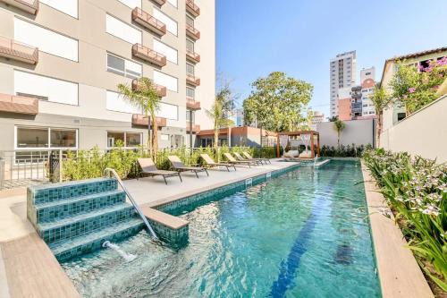 StudioLUX, Vaga Grátis, Piscina, Gym, NetFlix, ao lado da PUC