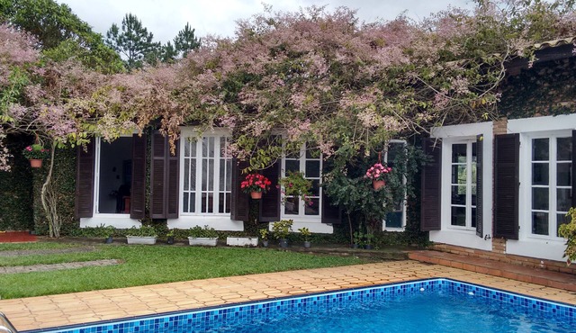 STUNNING VIEW in high place with stone mountain, swimming pool and lake