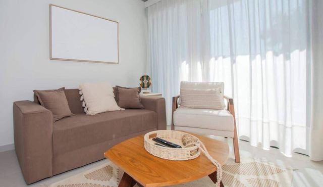 Stylish Stay w/Private Patio | Pool, Gym Access