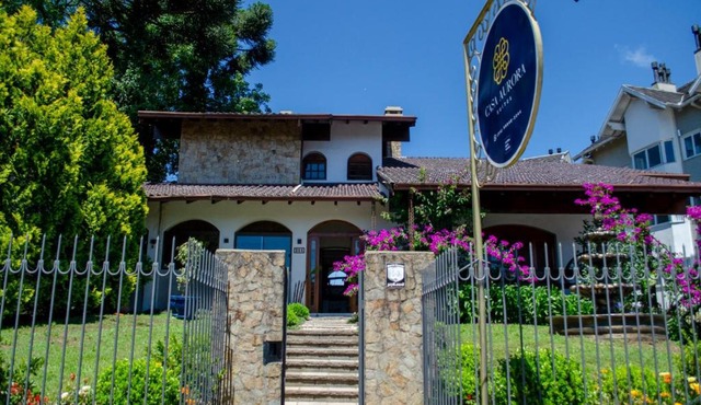 Suítes Casa Aurora