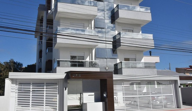 Suitable for rental in Praia do Santinho