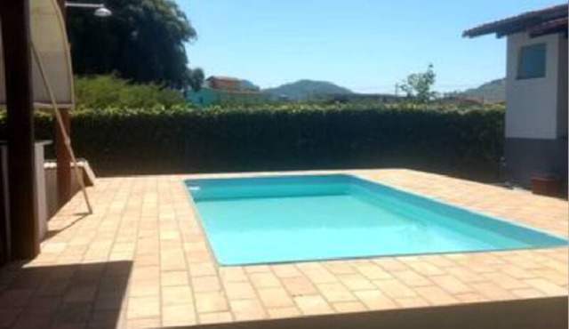 Suite/Simple Rooms in Comfortable House with Pool