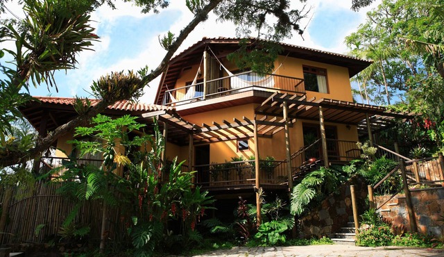 Suites at Lagoa Corner