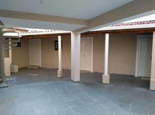 Suites-II no centro de Salto SP