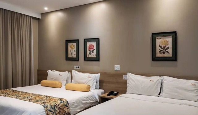 Superior Triple Suite | Shared Outdoor Pool, Sun Terrace & Free Parking