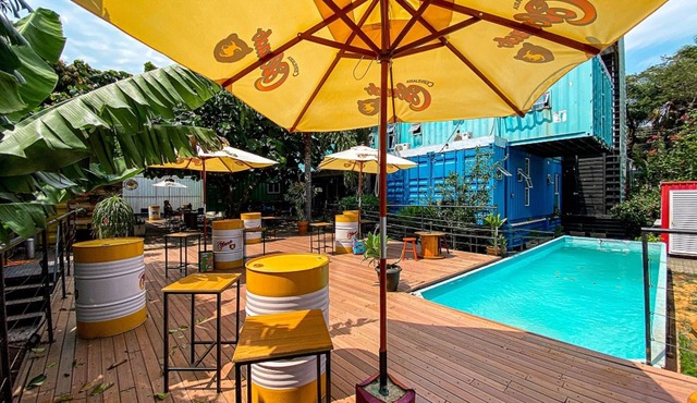 Tetris Container Hostel