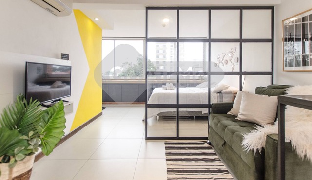 This loft is a 0 bedroom(s), 1 bathrooms, located in Asunción, Asunción.